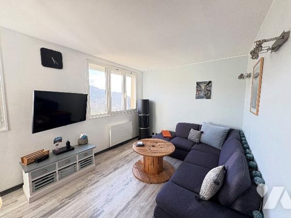 ROUEN, appartement de 50.92 m², 1 chambre, garage, place de parking dans copropriété.
