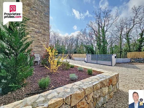 Maison CONTEMPORAINE NEUVE  4 PIECES 117 m2 AVEC JARDIN