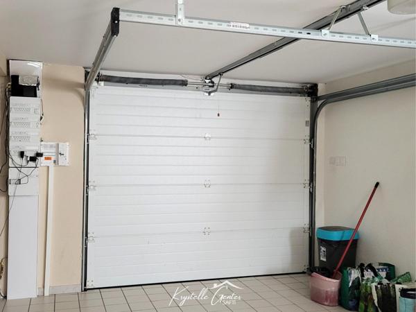 Maison familiale récente proche du centre-ville de Dole