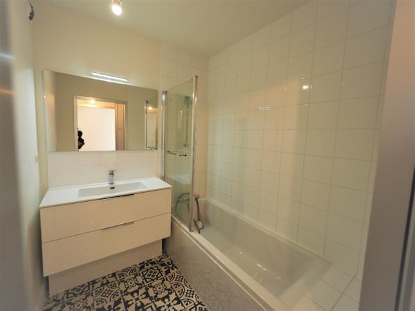 APPARTEMENT BORDEAUX 3 PIECES