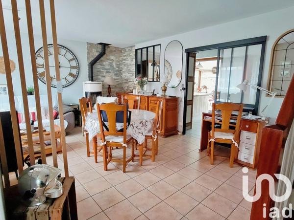 Maison 6 pièces de 110 m² à Châtellerault (86100)