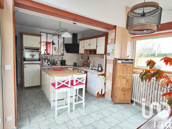 Maison 6 pièces de 110 m² à Châtellerault (86100)