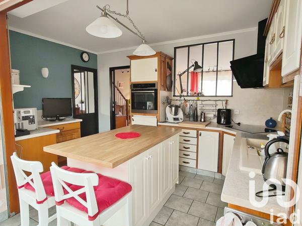 Maison 6 pièces de 110 m² à Châtellerault (86100)