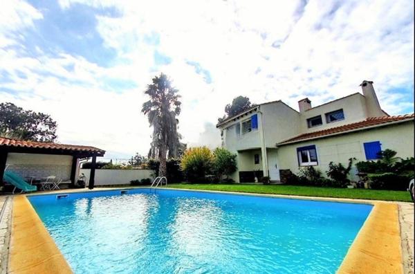 Vente / Maison et grand terrain