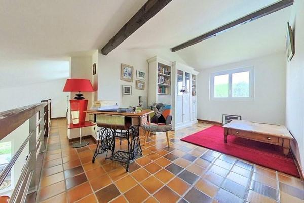 Vente / Maison et grand terrain