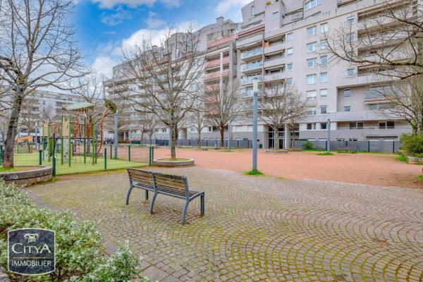 Appartement à vendre 3 pièces 75.08m²