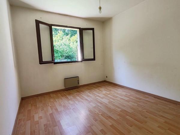 Vente                                                      Maison
                        
                     4 pièces                      87 m2                     à Villers-Cotterêts