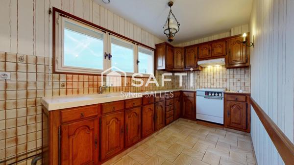 Maison mitoyenne, offrant 2 logements indépendants