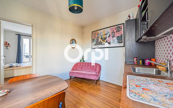 Appartement à vendre    2 pièces • 26 m2 Paris 11