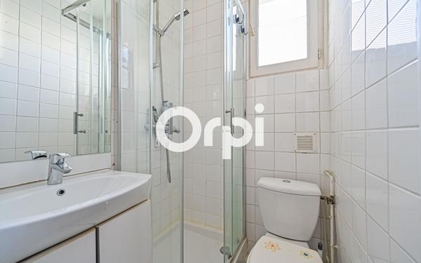 Appartement à vendre    2 pièces • 26 m2 Paris 11