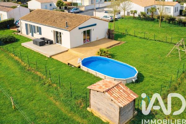 Maison à vendre 6 pièces 115 m² Pont-l'Abbé-d'Arnoult