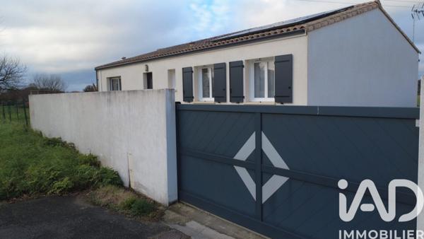 Maison à vendre 6 pièces 115 m² Pont-l'Abbé-d'Arnoult