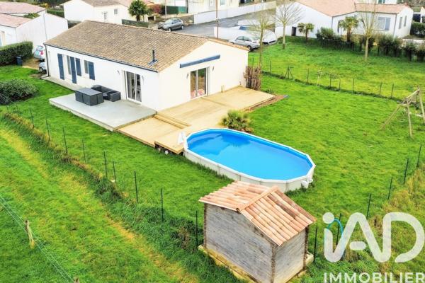 Maison à vendre 6 pièces 115 m² Pont-l'Abbé-d'Arnoult