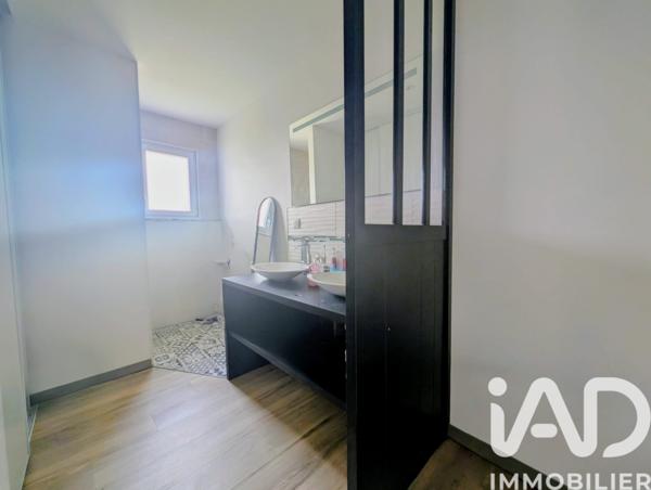 Maison à vendre 6 pièces 115 m² Pont-l'Abbé-d'Arnoult