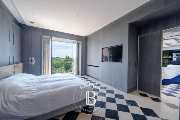 Neuilly-sur-Seine, Appartement 3 Chambres -  242 m² à vendre