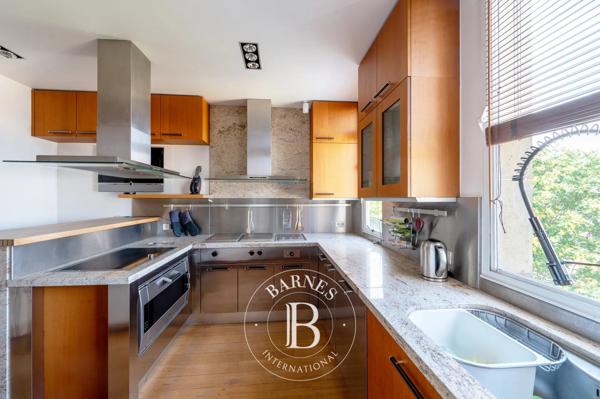 Neuilly-sur-Seine, Appartement 3 Chambres -  242 m² à vendre