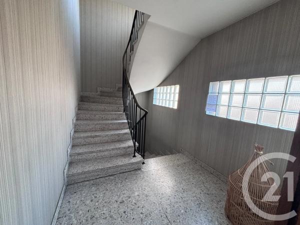 Appartement F3 à vendre  3 pièces - 73 m 2   AMIENS  - 80