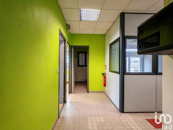 office rental 65 m² Aubenas