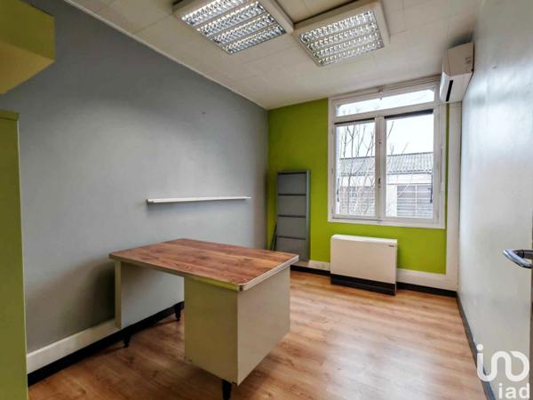 office rental 65 m² Aubenas