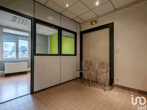office rental 65 m² Aubenas