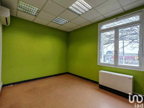 office rental 65 m² Aubenas
