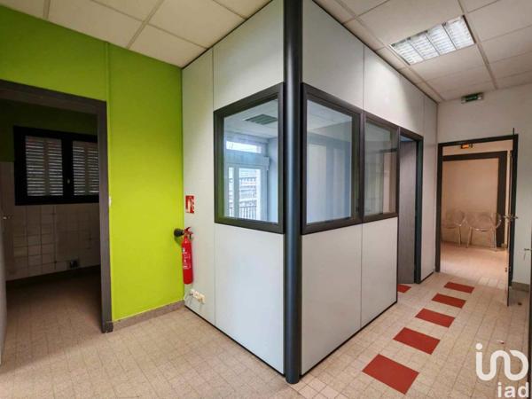 office rental 65 m² Aubenas