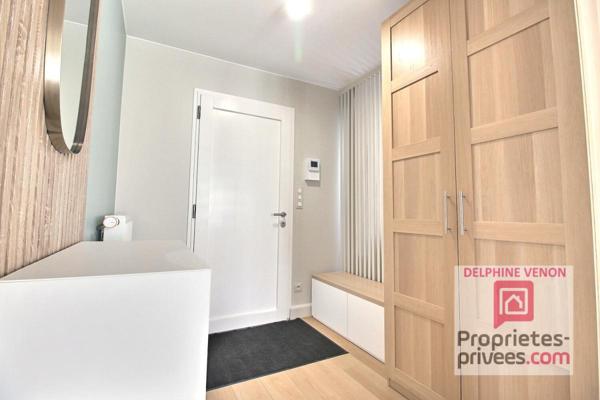 Exclusivité - Maison récente de plain pied avec 4 chambres , garage et comble aménageable sur un terrain de 1000 m² à Châteauneuf Sur Loire