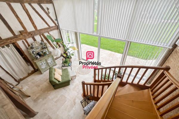 Propriété en pierre 273m² - Piscine chauffée - Atelier - 4,7 ha