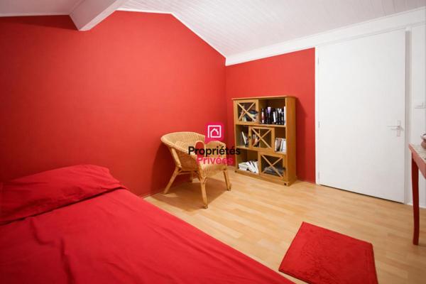 Propriété en pierre 273m² - Piscine chauffée - Atelier - 4,7 ha