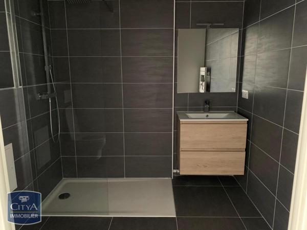 Appartement à louer 1 pièce 27.18m²