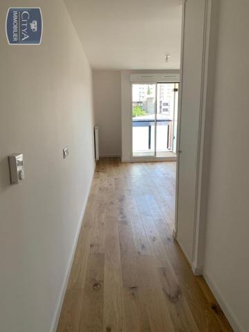 Appartement à louer 1 pièce 27.18m²
