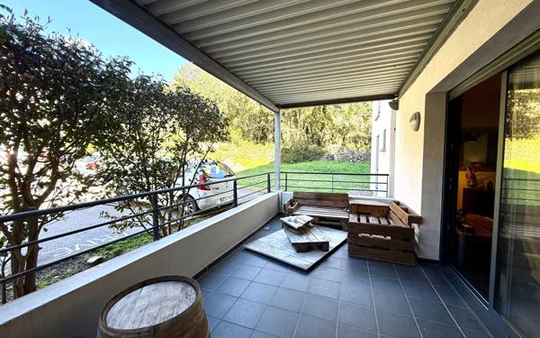 Appartement à vendre    2 pièces • 52 m2 Bastia