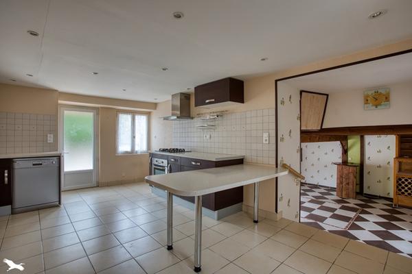 Maison à vendre |  La Feuillade |  3 pièces | 106 m²