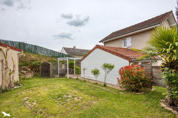 Maison à vendre |  La Feuillade |  3 pièces | 106 m²