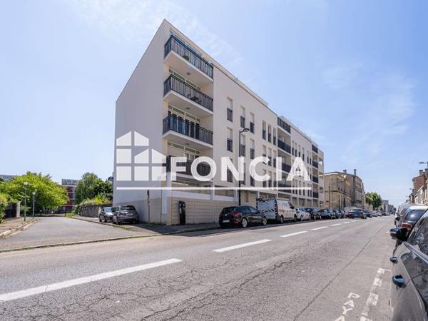 À vendre Appartement 2 pièces 44 m² - Bordeaux 33300