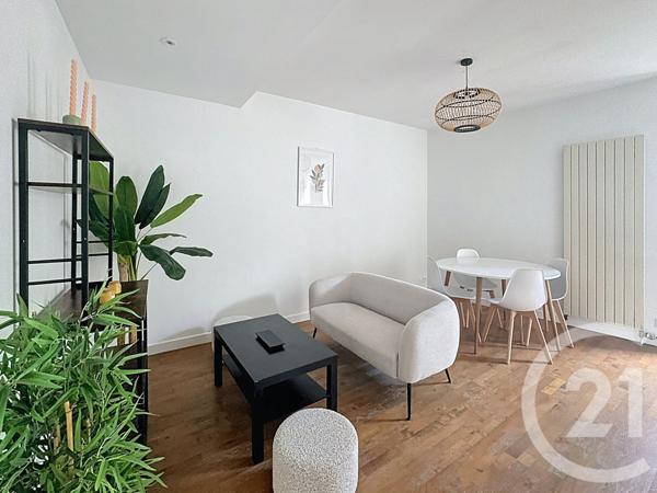 Appartement F5 à vendre  5 pièces - 90 m2 GUINGAMP - 22
