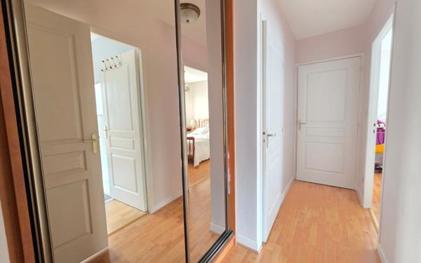 Appartement à vendre    3 pièces • 61,63 m2 Triel-sur-Seine