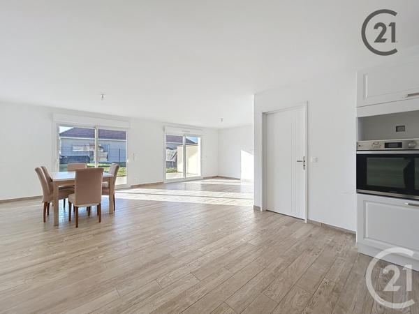 Maison à vendre  6 pièces - 121 m2 ST ANDRE LES VERGERS - 10