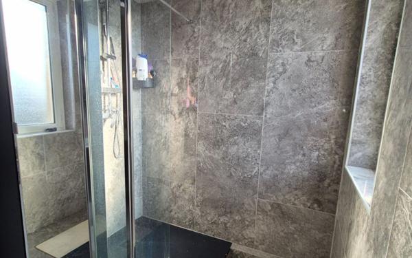 Maison à vendre    6 pièces •  Brie-Comte-Robert