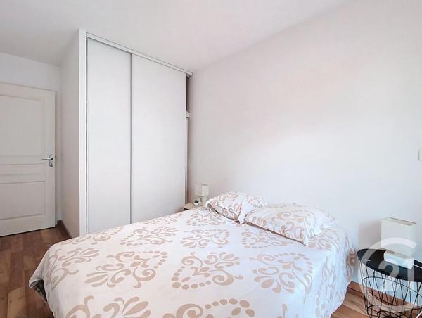 Appartement T3 à vendre  3 pièces - 56,51 m 2   ARCACHON  - 33