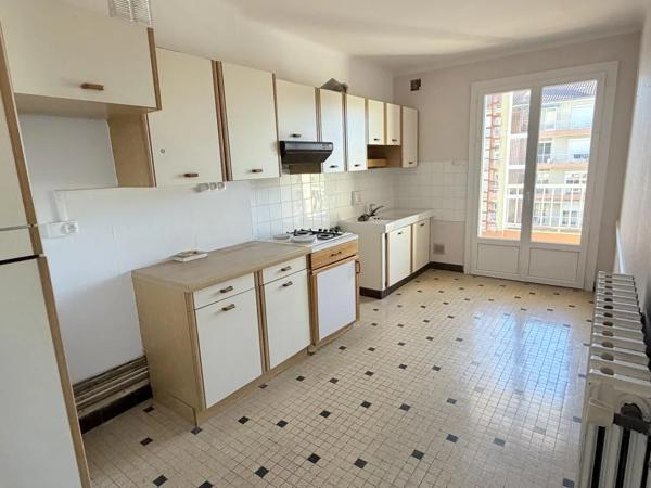 Appartement à louer à Villefranche-de-Rouergue (12200)