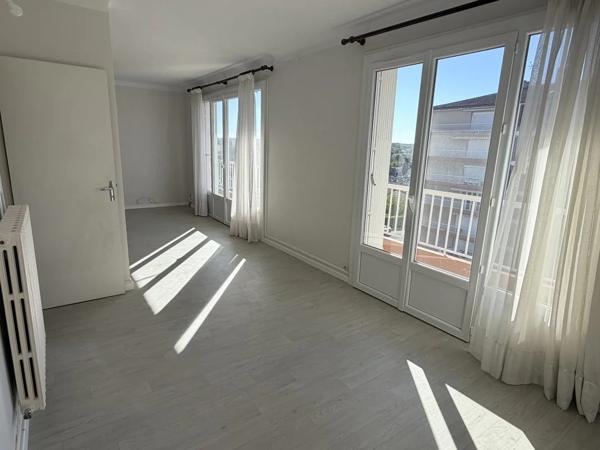 Appartement à louer à Villefranche-de-Rouergue (12200)