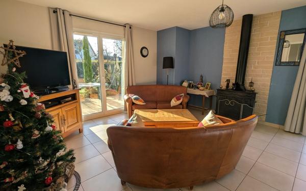 Maison à vendre    5 pièces • 150 m2 Noyers-Bocage