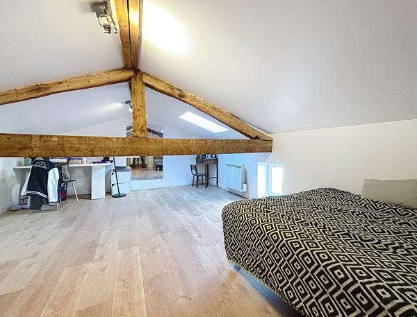 Charmante maison de ville avec 3 chambres + combles à Montauban Ville Bourbon