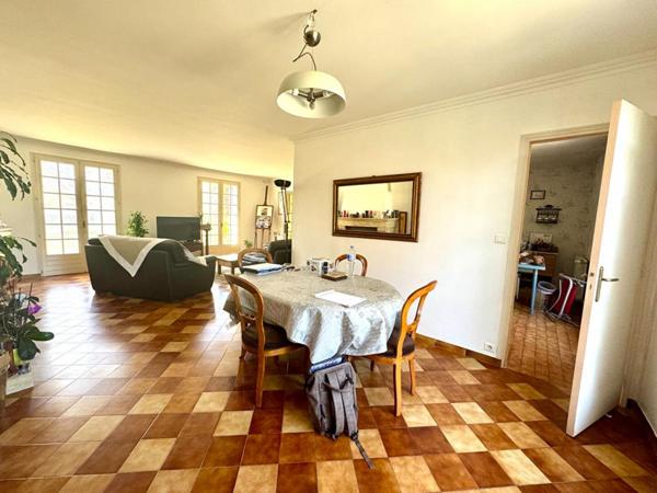 Maison Crepy En Valois 8 pièce(s) 200 m2