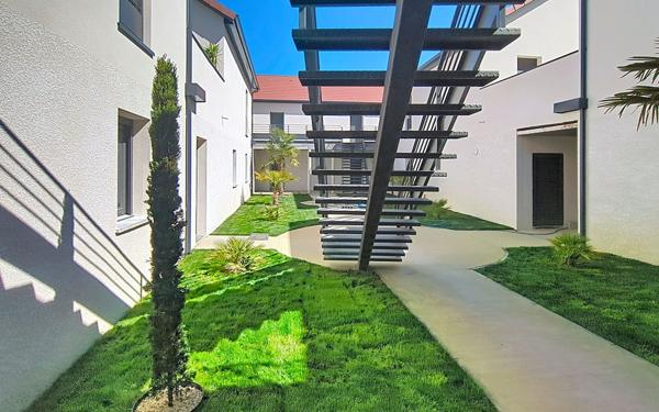 Appartement à vendre    3 pièces • 69,34 m2 Pau