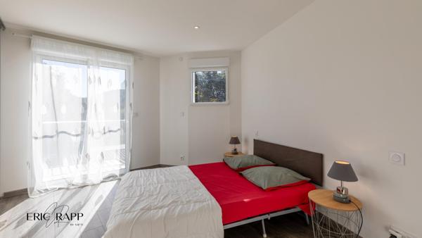 Villa récente, 2 chambres, jardin avec pergola bioclimatique