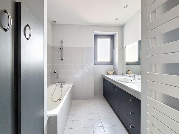 Ensemble immobilier maison et local à vendre - La Guyonnière