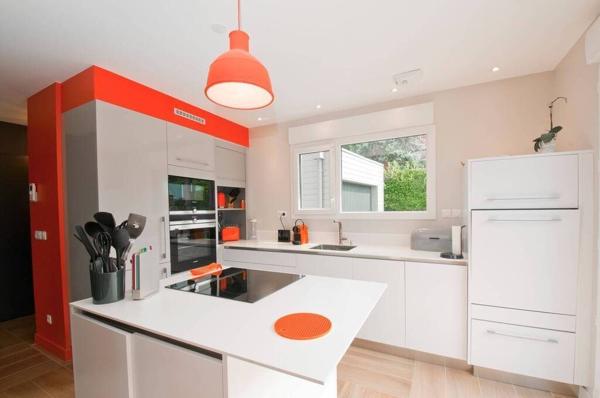 MAISON NEUVE AVEC JARDIN AUX PORTES DE GENEVE