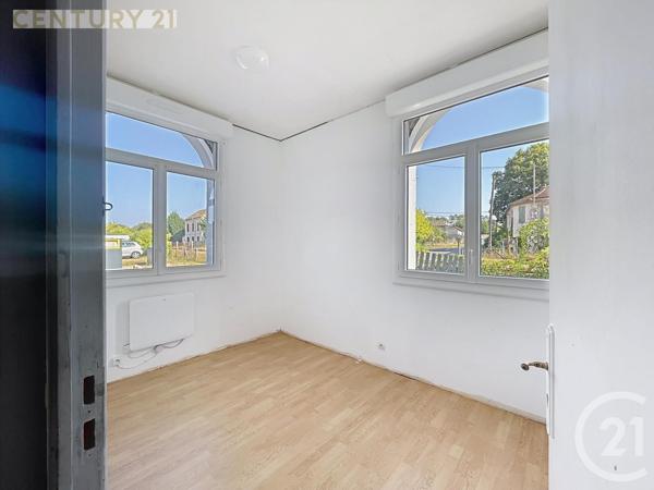 Immeuble à vendre  317,50 m2 MONTPON MENESTEROL - 24